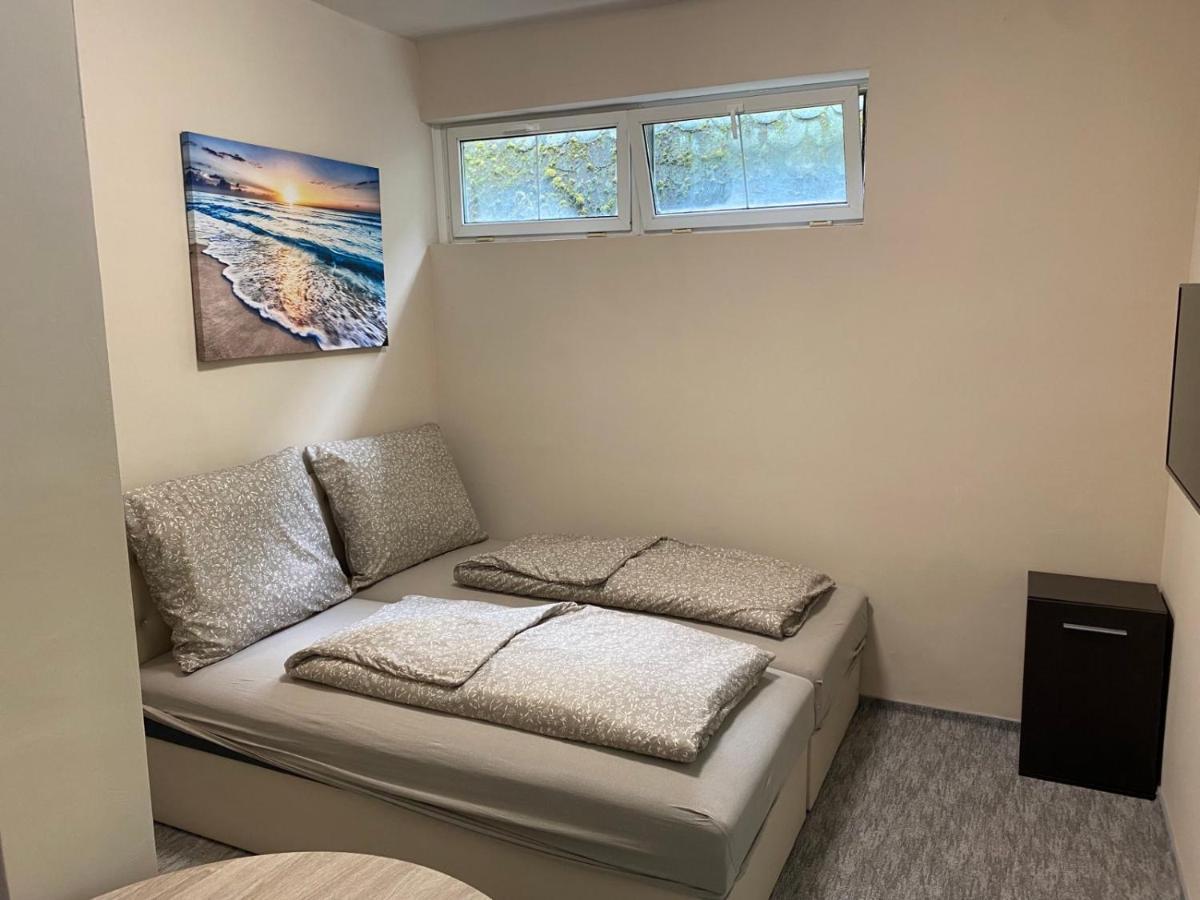 Kinizsi Udvar Apartmanhaz Balatonboglár 外观 照片